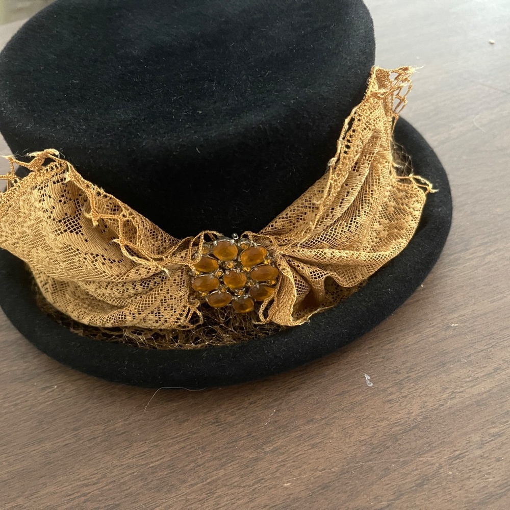 Louise Green Millener Design Black Felt Hat